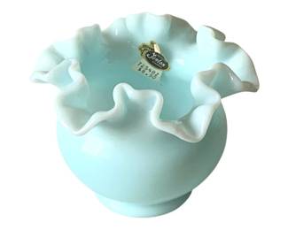 495 - Fenton Glass Vase - 4" Tall