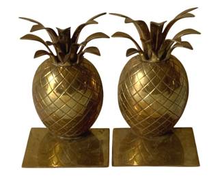 267 - 2 Brass Pineapple Bookends - 10 x 6 x 4