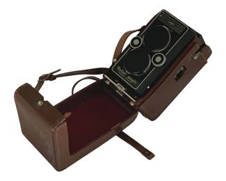 602 - Rollei Magic Camera - 6.5 x 3.5 x 5 (Description): Used as is electric/electronic/mechanical  item. No guarantee all components, untested.