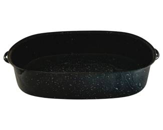 657 - Speckle & Spatter Enamelware Oval Roaster (Description): 19 x 11 x 3.5