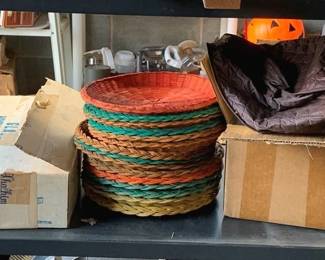 932 - Shelf Lot of Assorted Items