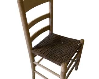 851 - Wooden Chair - 16 x 17 x 36