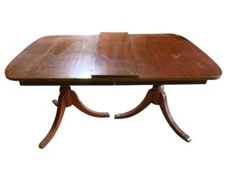 3144 - Mahogany Duncan Phyfe Dining Table w/ Leaf (Description): 60 x 30 x 40