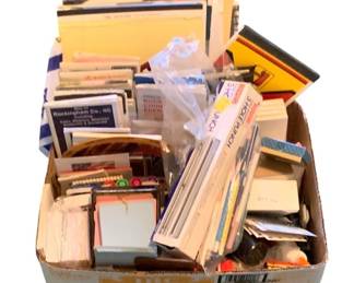 3005 - Box of Assorted Items