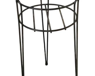 870 - Metal Plant Stand - 21 x 11