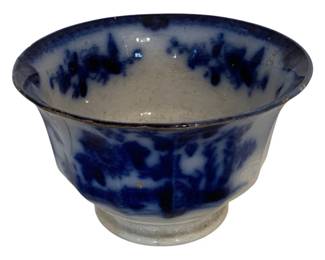 1024 - Flow Blue Bowl - 5.5" Round