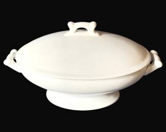 423 - H.Burgees Burslem Ironstone Tureen - 12 x 7 x 6