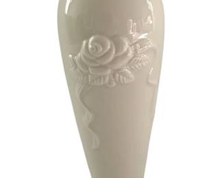 624 - Lenox Vase - 6" Tall