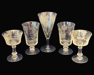 772 - 5 Elegant Etched Stemware