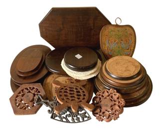 351 - Lot of Assorted Trivets & Trays