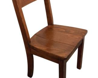 3019 - Child's Wood Chair - 14 x 15 x 26