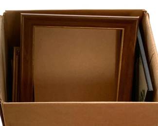 978 - Box of Assorted Picture Frames