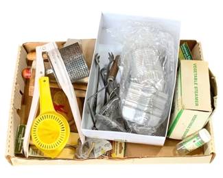 896 - Lot of Assorted Kitchen Items
