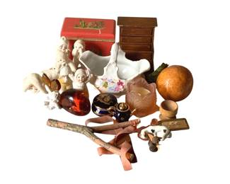 175 - Lot of Assorted Decorative Items