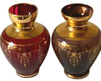 344 - Pair Red Glass Vases w/ Overly (Description): 3.5"