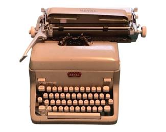 3014 - Royal Typewriter - 18 x 16 x 9