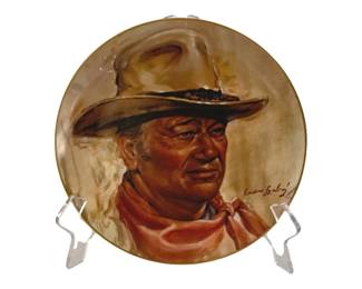 566 - Wedgwood Box w/ Lid - 5"