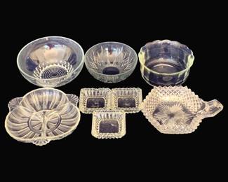 714 - Lot of Assorted Glass Items