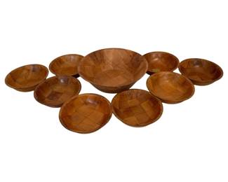 1009 - 8 Formosa-Wood Bowls - 6", 10" Round
