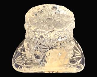 811 - Fenton Glass Top Hat - 2" Tall