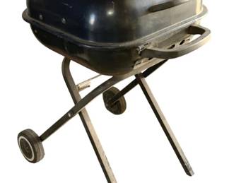 866 - Aussie Charcoal Grill - 22 x 22 x 36
