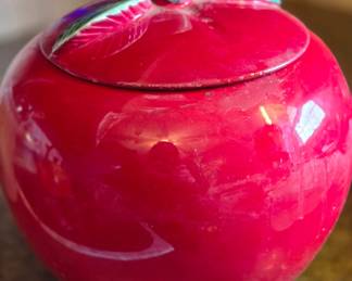 Apple cookie jar 