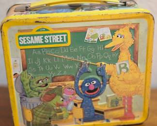 Sesame Street metal lunch box with Thermos 