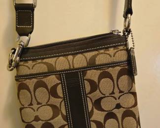 Coach cross body handbag 