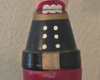 Flower pot toy soldier 