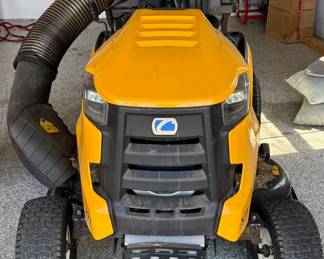 Club Cadet XT-1 Enduro Series