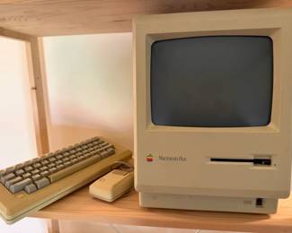 Oh My this a truly vintage Mac