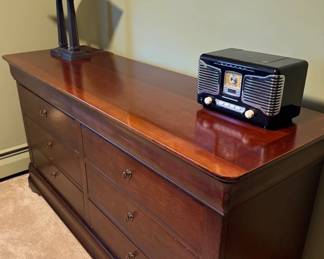 Dresser and another great radio