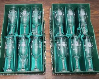 EAMON Glass Claddagh Champagne Flutes
