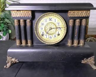 WM. L. GILBERT Mantel Clock