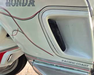 1990 Honda Pacific Coast