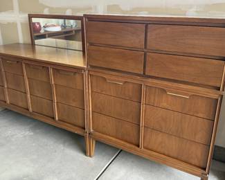 Retro Dresser  Chest