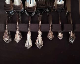 Oneida flatware