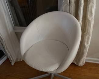 $40 chair