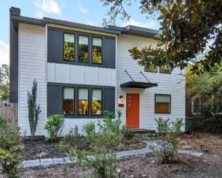 Five bedroom estate sale plus shed in the back with shed fitted with home gym.