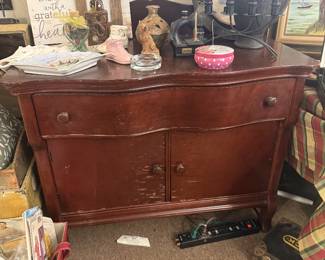 Vintage wooden dresser 