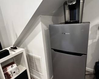 Small fridge 