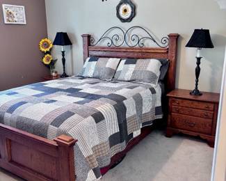 Lexington Queen Bedroom Set, Dresser with Mirror, 2 Nightstands, Queen Bed, with Mattress and Boxspring 