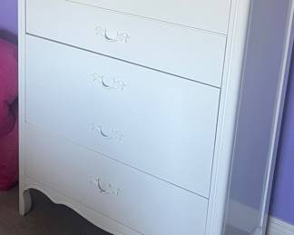 White Chest of Drawers 