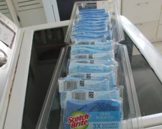 lots of scotch pads