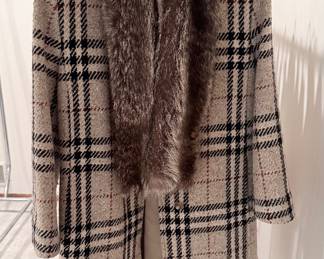 Ladies Burberry Coat with Fur Collar