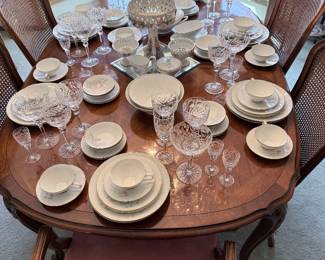 Century Dining Table with 6 Chairs 