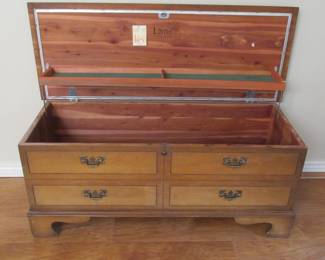 Lane Cedar Chest