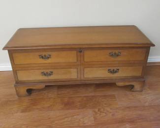 Lane Cedar Chest