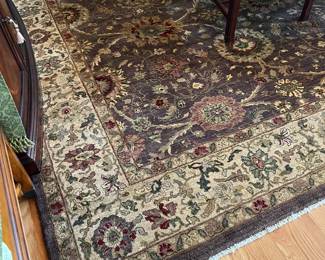 8 x 10 area Rug