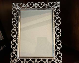 Gold heart accent frame, 5 x 7,  was $9, NOW $5
